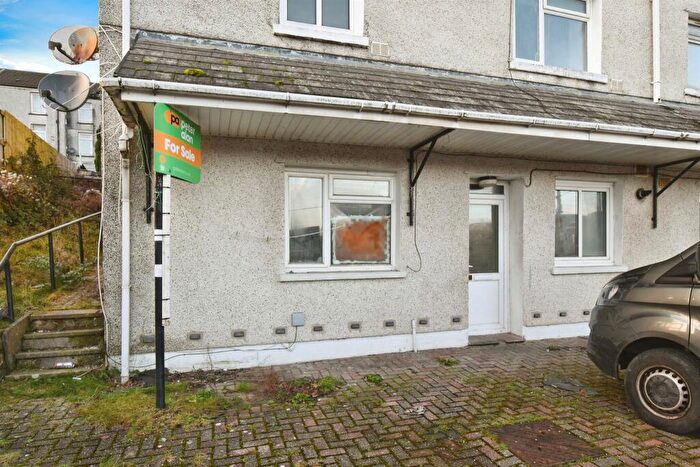 1 Bedroom Flat For Sale In Cwrt Noddfa, Aberdare, CF44