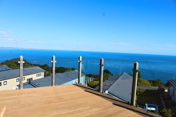 2 Bedroom Mobile/park Home For Sale In Coast View Holiday Park, Torquay Road, Shaldon, Teignmouth, TQ14