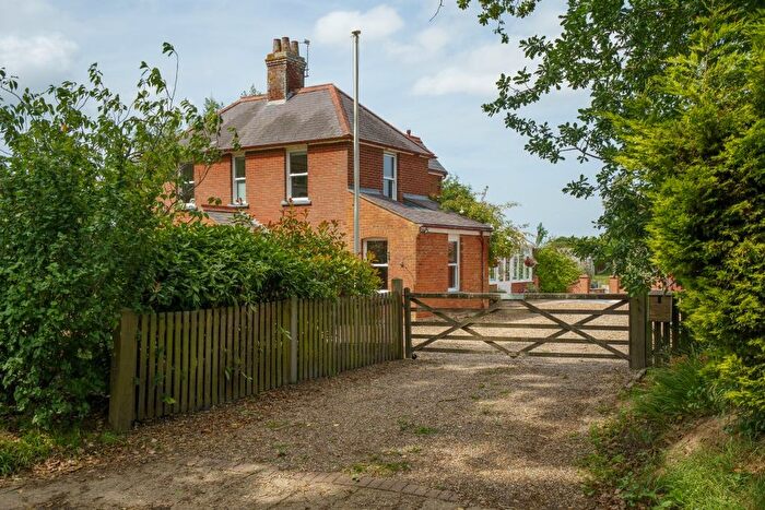 3 Bedroom Detached House For Sale In Freethorpe, Norwich, NR13