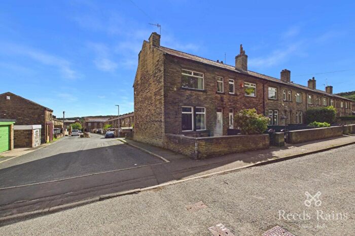 3 Bedroom End Of Terrace House For Sale In The Crescent, Charles Street, Elland, West Yorkshire, HX5