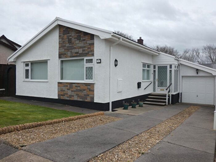 3 Bedroom Detached Bungalow For Sale In Daphne Road, Rhyddings, Neath ., SA10