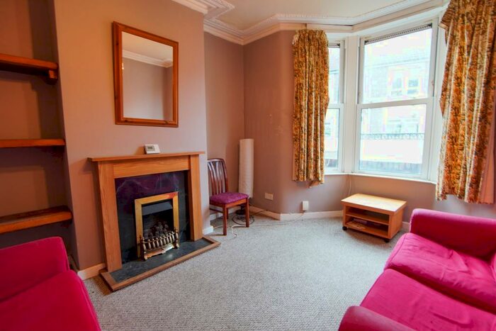 3 Bedroom House To Rent In Shaftesbury Avenue, Montpelier, Bristol, BS6