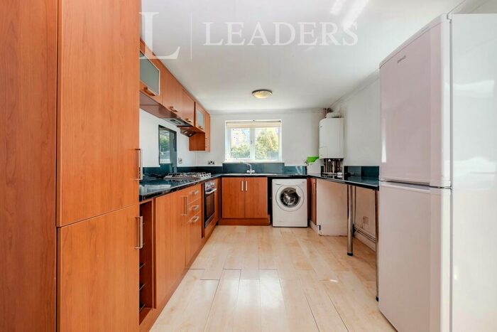 3 Bedroom Terraced House To Rent In London Street, Worthing, BN11