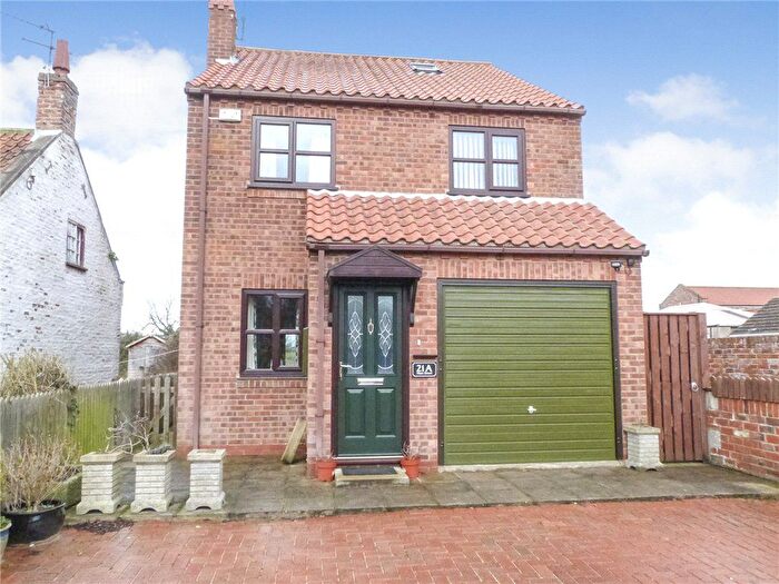 3 Bedroom Detached House For Sale In Main Street, Bubwith, Selby, East Riding Of Yorkshi, YO8