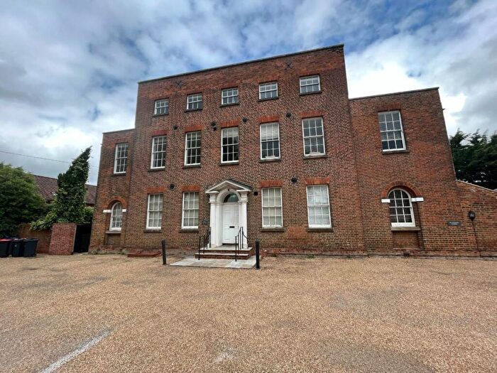 2 Bedroom Flat To Rent In The Old Kitchen, A Barton Mill Road, Canterbury, CT1