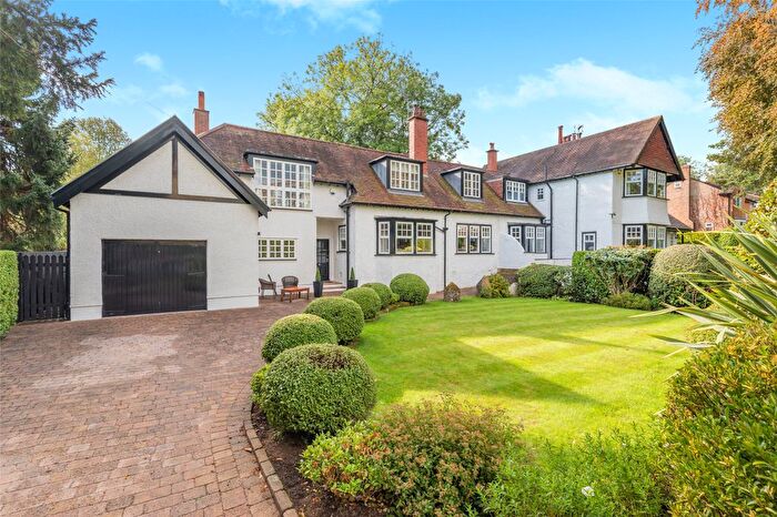 4 Bedroom Semi Detached House For Sale In Brunswick Drive, Harrogate, North Yorkshire, HG1