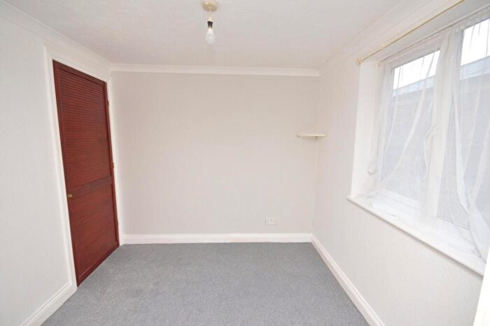 1 Bedroom Flat For Sale In Queens Road, Exeter, Devon, EX2