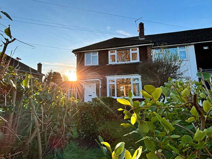 3 Bedroom Semi-Detached House To Rent In Reeve Road, Reigate, RH2