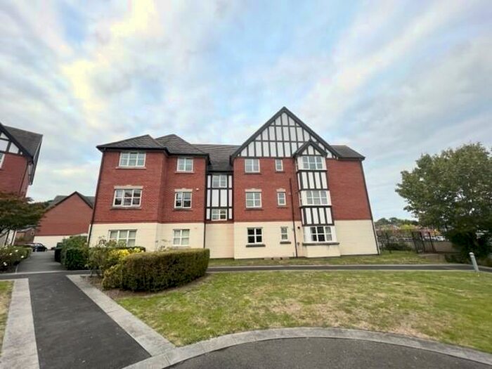 2 Bedroom Flat To Rent In Freshwater View, Northwich, CW8