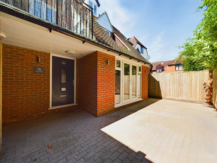 1 Bedroom Flat To Rent In The Malthouse, Church Street, Princes Risborough, Buckinghamshire, HP27