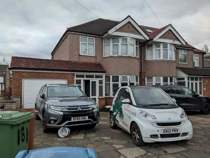 4 Bedroom Semi-Detached House To Rent In Eastcote Lane, HA2