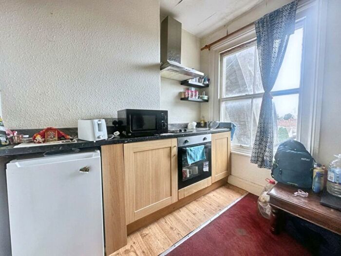 1 Bedroom Flat To Rent In Gloucester Road, Avonmouth, Bristol, BS11