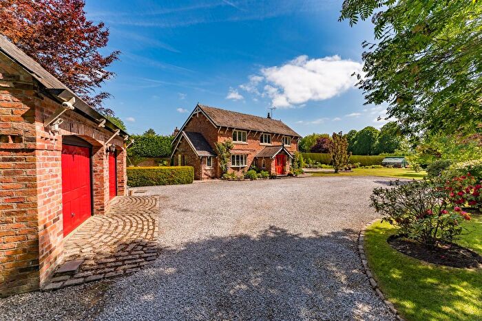 4 Bedroom Detached House For Sale In Westage Lane, Great Budworth, CW9