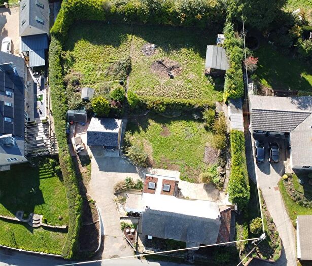 4 Bedroom Detached House For Sale In Norley Lane, Studley, Calne, SN11