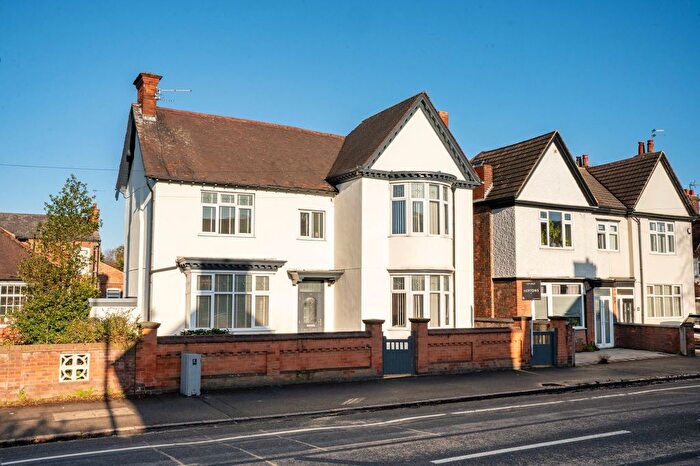 4 Bedroom Detached House For Sale In Nottingham Road, Long Eaton, NG10