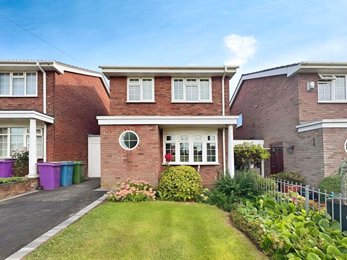 3 Bedroom Detached House To Rent In Long Lane, Wavertree, Liverpool, Merseyside, L15