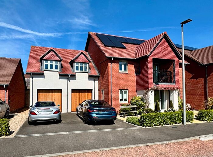 5 Bedroom Detached House For Sale In Taylor Crescent, Exmouth, EX8