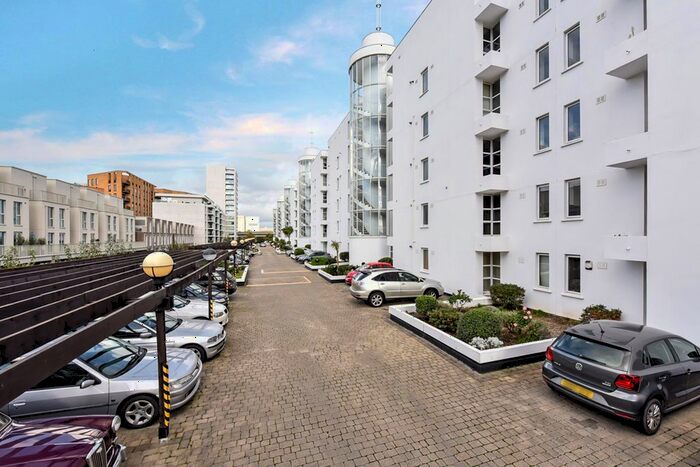 2 Bedroom Terraced House To Rent In Barrier Point Road, London, E16