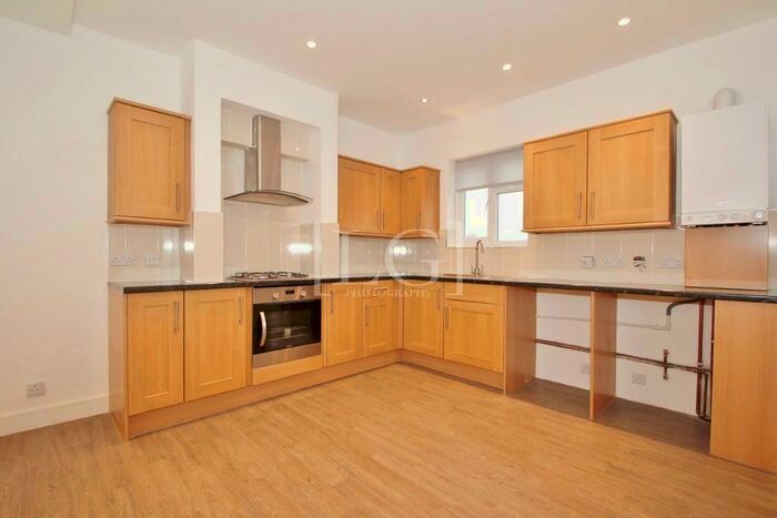 2 Bedroom Apartment To Rent In Lessness Avenue, Bexleyheath, London, DA7