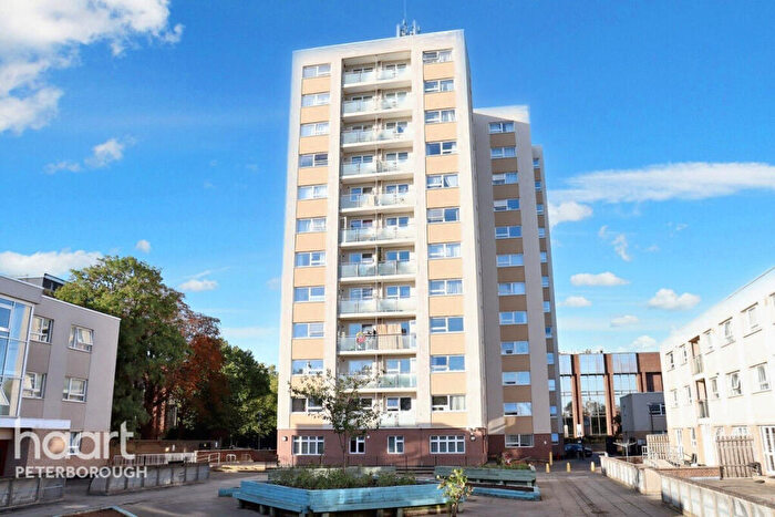 2 Bedroom Flat For Sale In St Marys Court, Peterborough, PE1
