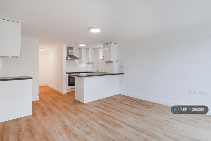 1 Bedroom Flat To Rent In Footscray Road, London, SE9
