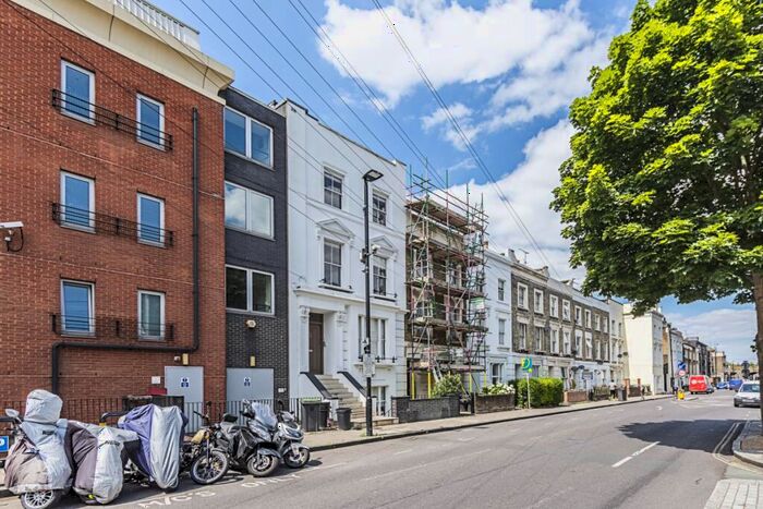 2 Bedroom Flat To Rent In Benwell Road London, N7