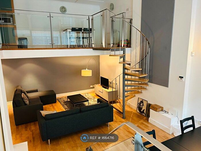 2 Bedroom Flat To Rent In Berners Place, London, W1T