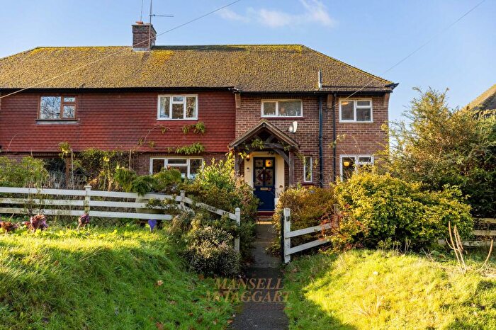 4 Bedroom Semi-Detached House For Sale In Hollow Lane, Dormansland, RH7