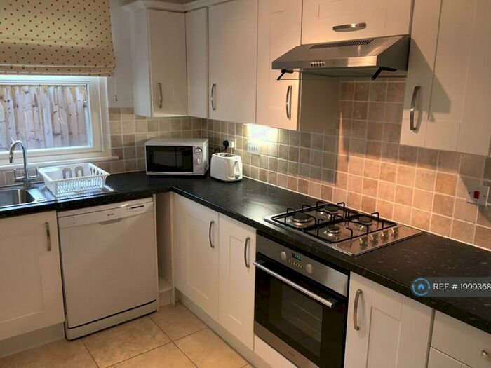 2 Bedroom Terraced House To Rent In Landseer Road, Bath, BA2