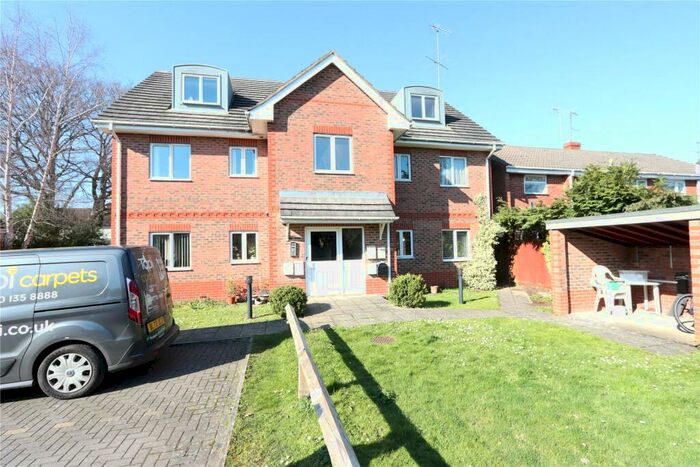 1 Bedroom Apartment To Rent In Chapel Lane, Farnborough, Hampshire, GU14