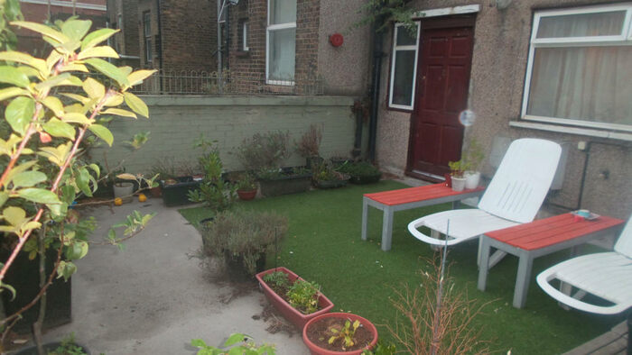 3 Bedroom Flat To Rent In Canning Town, London, E16