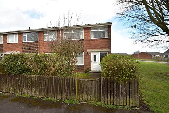 3 Bedroom End Of Terrace House For Sale In Oakwood, Catchgate, Stanley, DH9