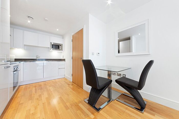 1 Bedroom Flat To Rent In Empire Reach, Dowells Street, Greenwich, London, SE10