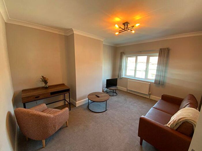 1 Bedroom Flat To Rent In Barnehurst Road, Bexleyheath, DA7