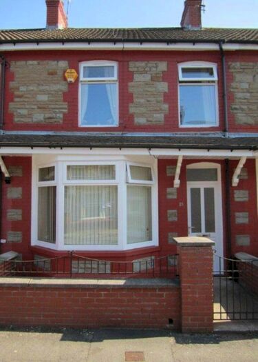 3 Bedroom Terraced House To Rent In Blackwood Mid Terrace Bedroom House, NP12