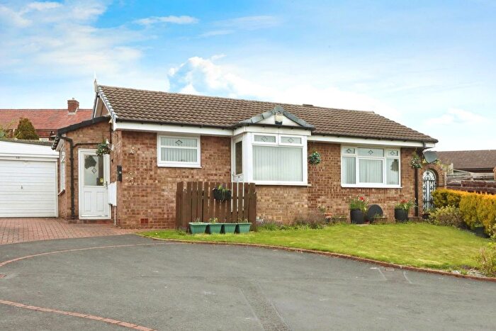 2 Bedroom Bungalow For Sale In Brookside Close, Sheffield, South Yorkshire, S12