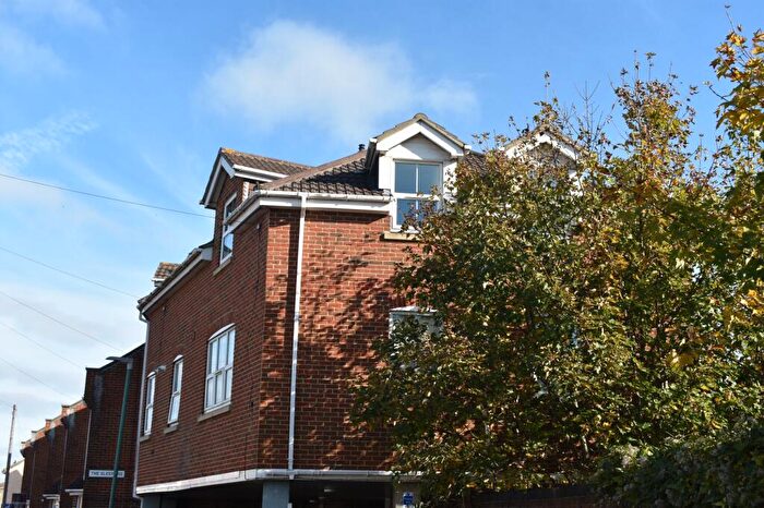 2 Bedroom Flat To Rent In The Sleepers, Northcote Road, Bournemouth, Dorset, BH1