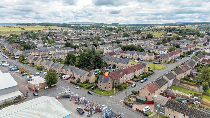 4 Bedroom End Of Terrace House For Sale In Loanburn Avenue, Penicuik, EH26