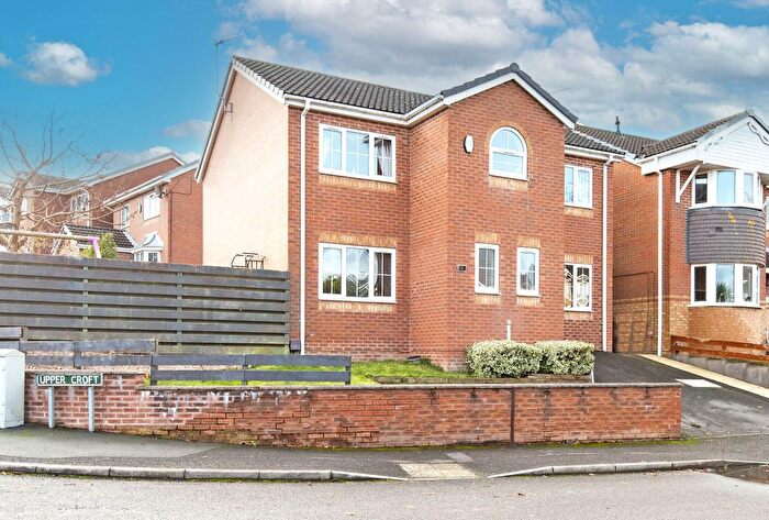 4 Bedroom Detached House For Sale In Upper Croft, New Tupton, S42