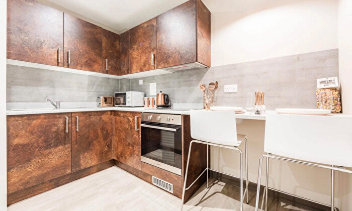 1 Bedroom House To Rent In Monument House, Newcastle Upon Tyne, NE1