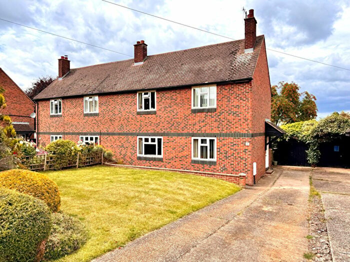 3 Bedroom Semi-Detached House For Sale In Dixies Close, Ashwell, Baldock, SG7