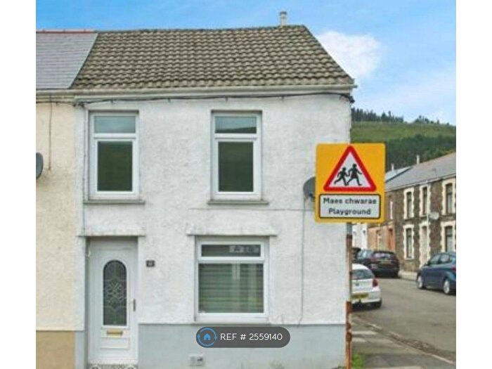 3 Bedroom End Of Terrace House To Rent In Picton Place, Maesteg, CF34