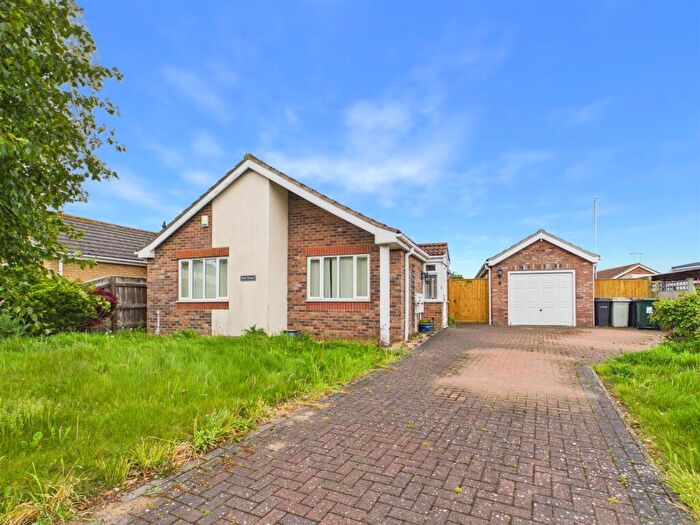 2 Bedroom Detached Bungalow For Sale In Seaholme Road, Mablethorpe, LN12