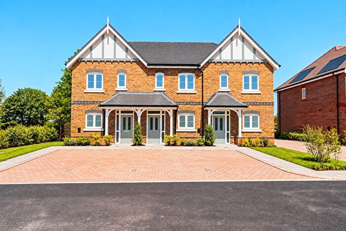 2 Bedroom End Of Terrace House For Sale In De Havilland Place, White Waltham Village, Maidenhead, SL6