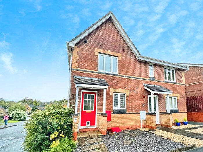 2 Bedroom Semi-Detached House To Rent In Ragged Robins Close, St Georges, Telford, TF2