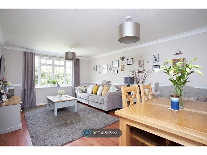 2 Bedroom Maisonette To Rent In Adrian House, Frimley, GU15