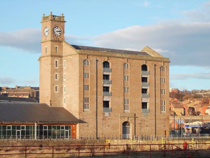 2 Bedroom Flat To Rent In The Clocktower, Dundee, DD1