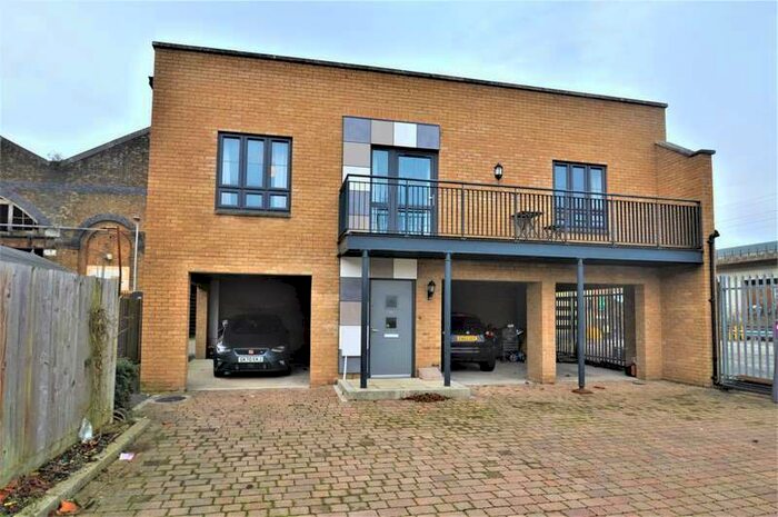 1 Bedroom Flat To Rent In Samuel Peto Way, Ashford, TN24