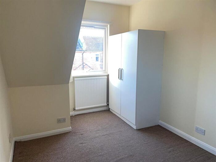 2 Bedroom Apartment To Rent In Ashburton Road, Southsea, Hampshire, PO5