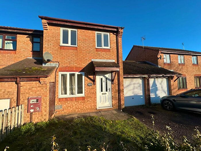 2 Bedroom Semi Detached House To Rent In Engaine Drive, Shenley Church End, MK5